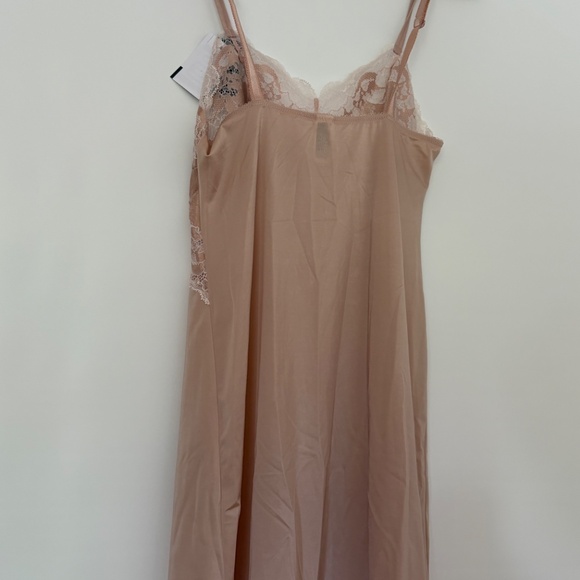 Wacoal Lace Affair Chemise - New With Tags (S) - Picture 2 of 4